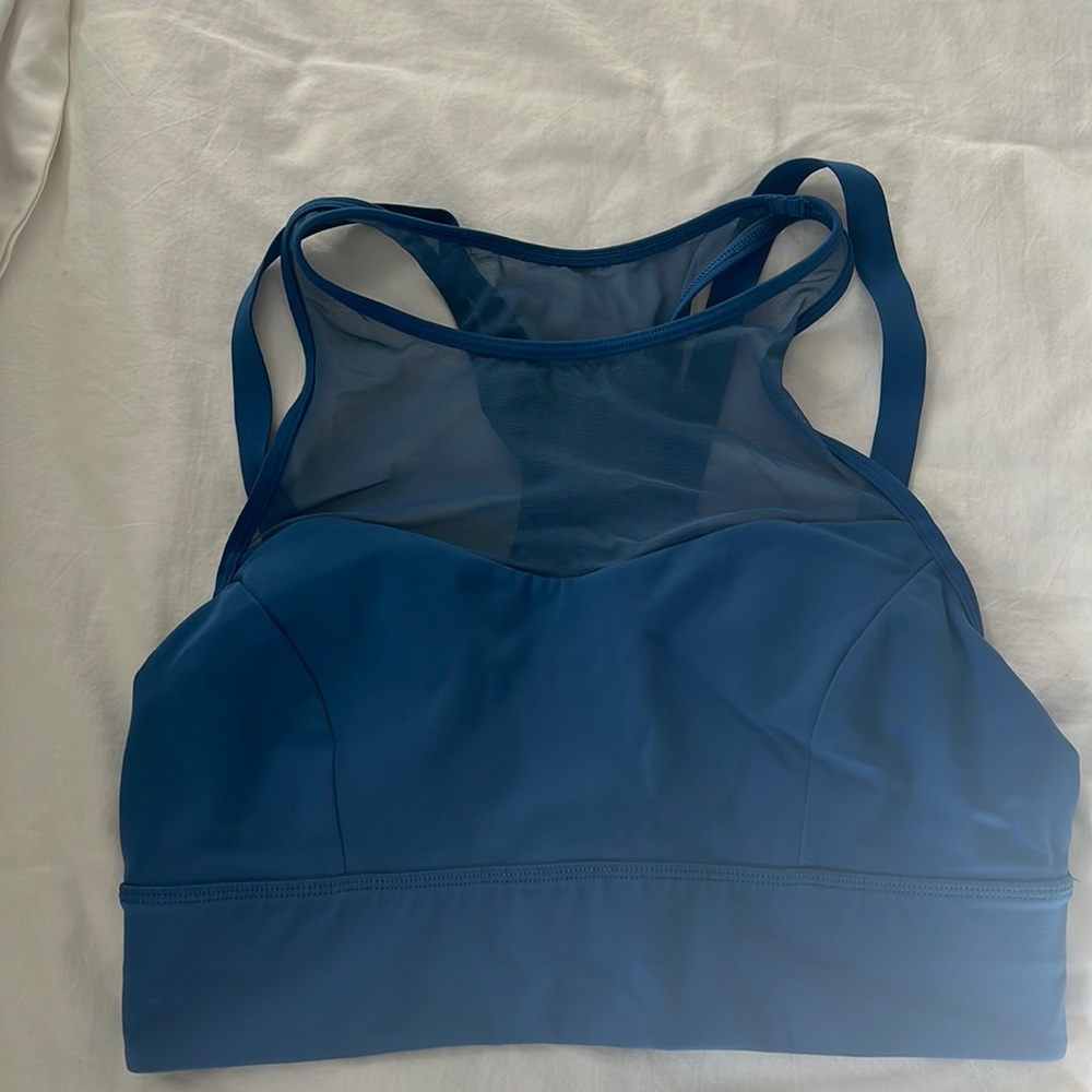 Lululemon mesh crop top